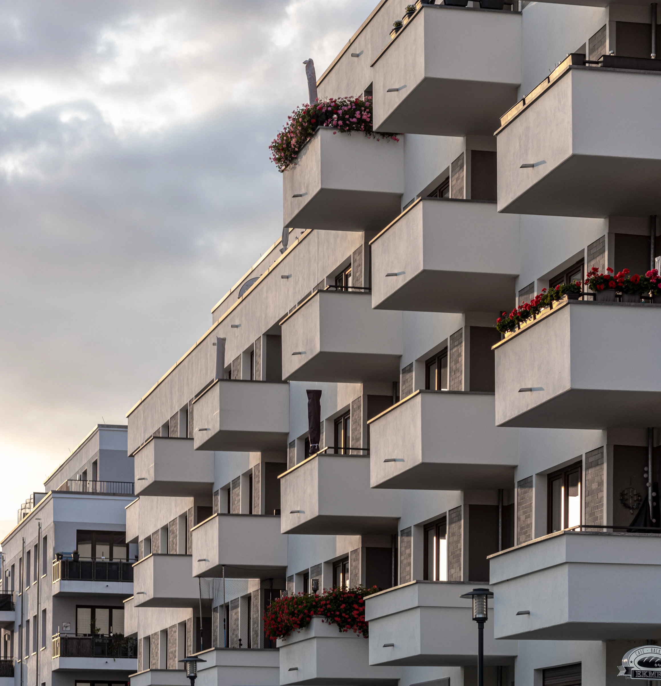 Architecture - Image 11